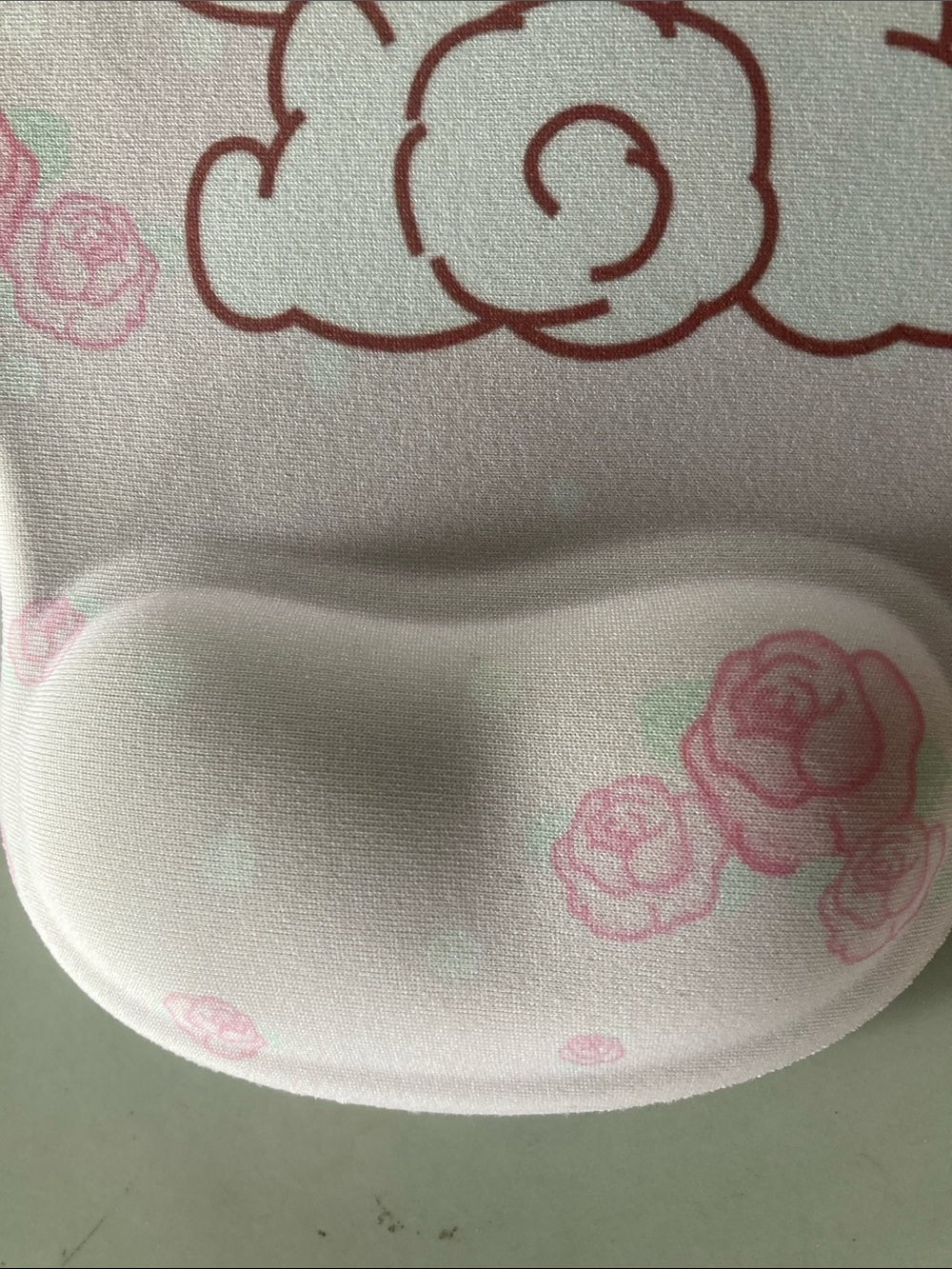 Sanrio Cinnamoroll Pink Floral Wrist Support Mouse Pad - Picture 3 of 4